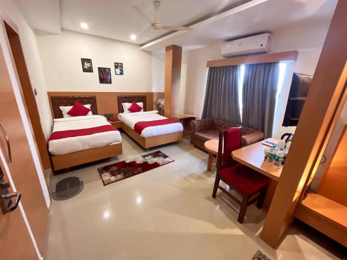 Air Valley Inn Гувахати Екстериор снимка
