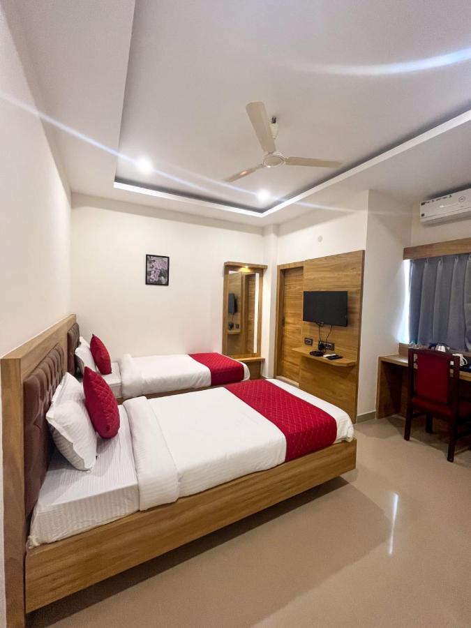 Air Valley Inn Гувахати Екстериор снимка