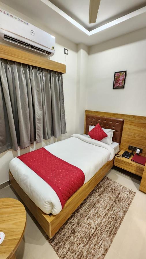 Air Valley Inn Гувахати Екстериор снимка